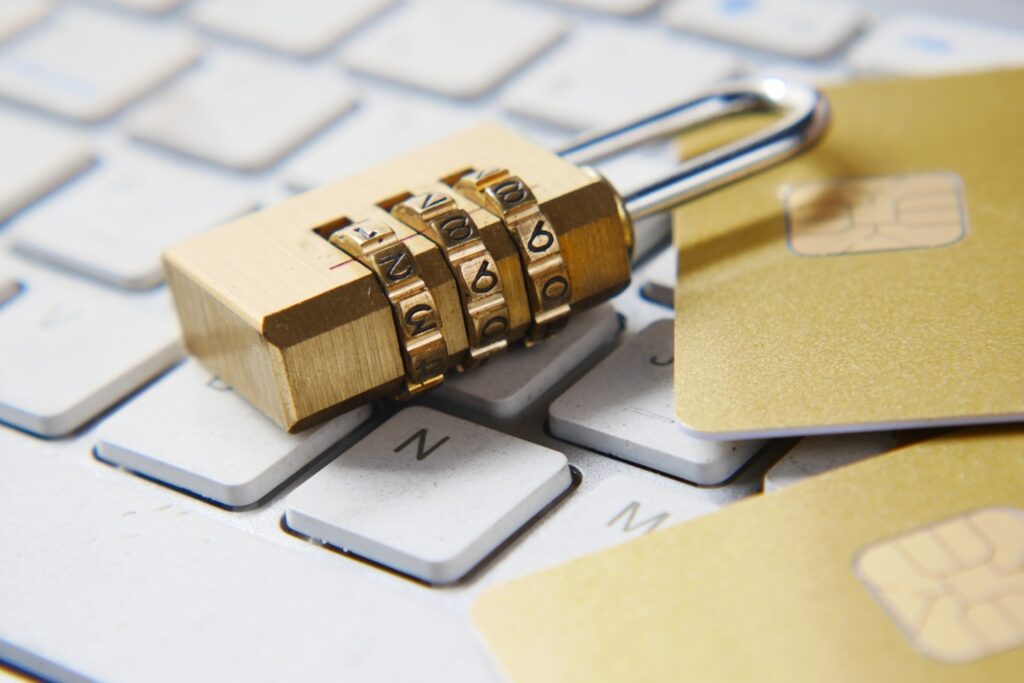 Riesgos digitales: lecciones importantes para protegerse